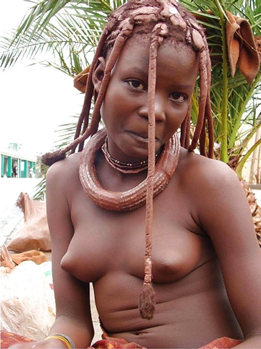 Naked women of African tribes