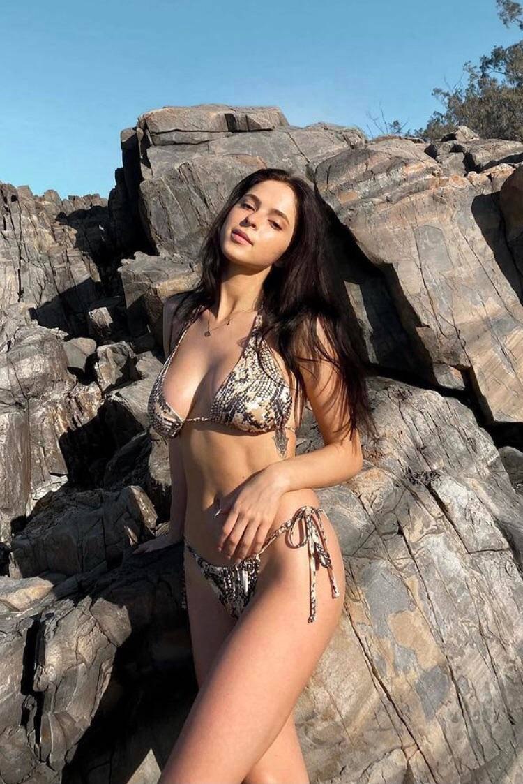 Ekaterina Samoilova (@katya_s