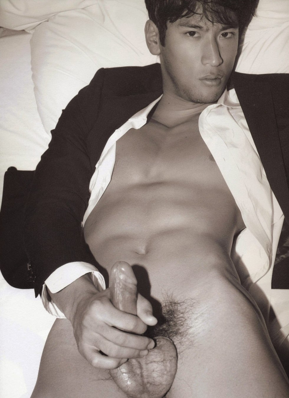 Naked Japanese guys without panties