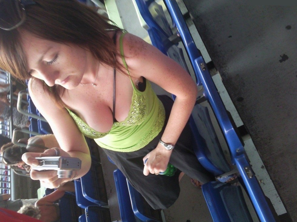 Decollete on the bus