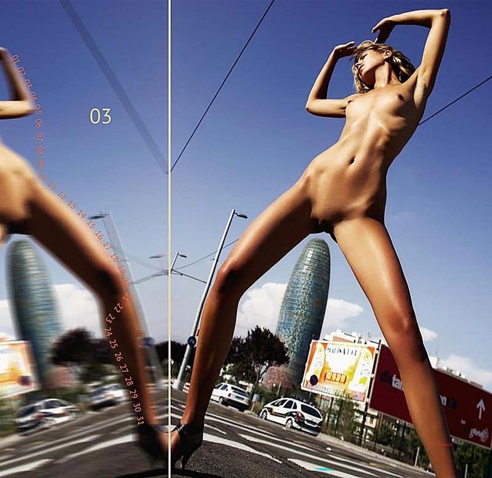 Milo Moire Perfoman Dildomobile