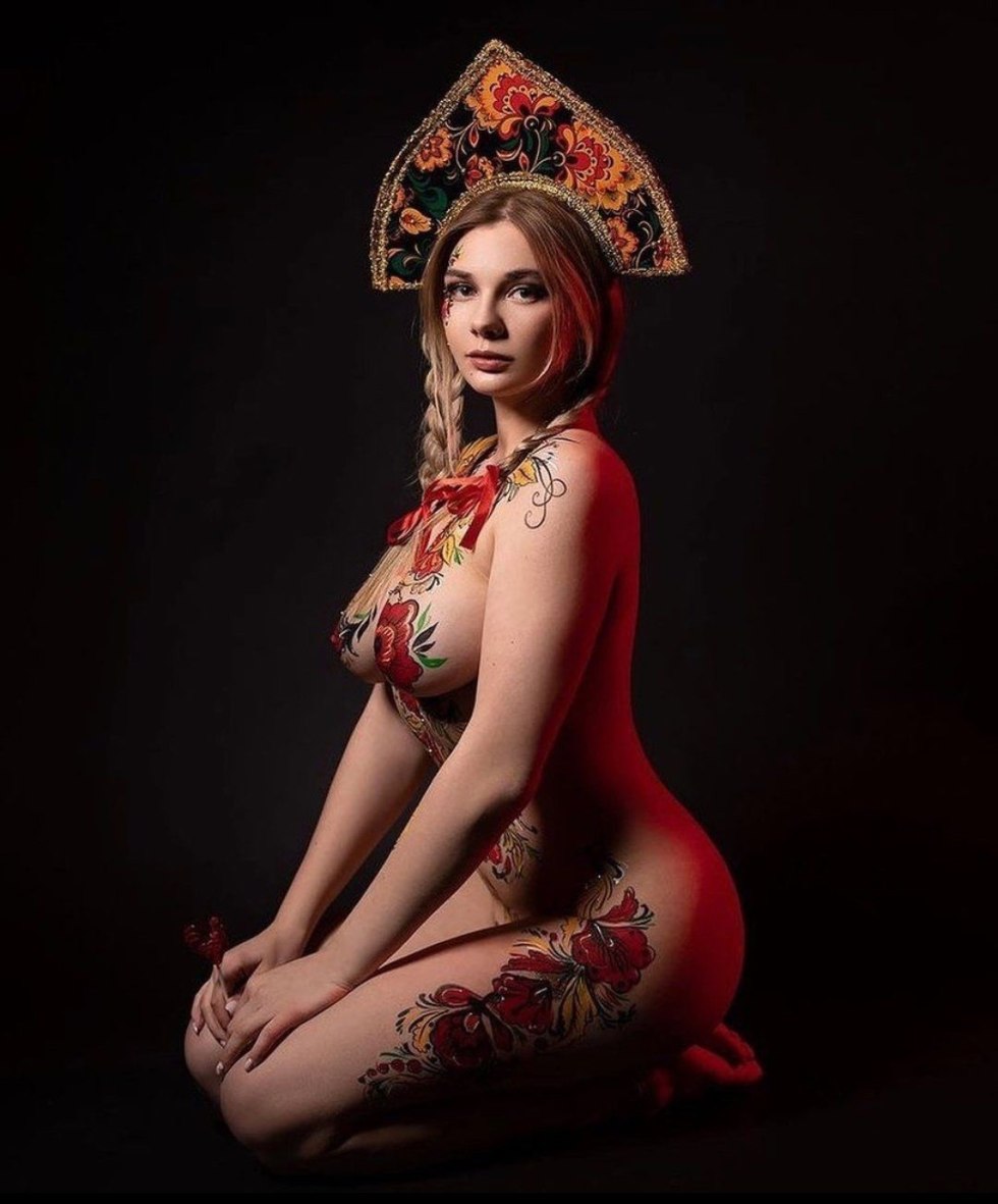 Galina Zhizhikina (photographer) Natasha Tikhomirova Natasha Tikhomirova