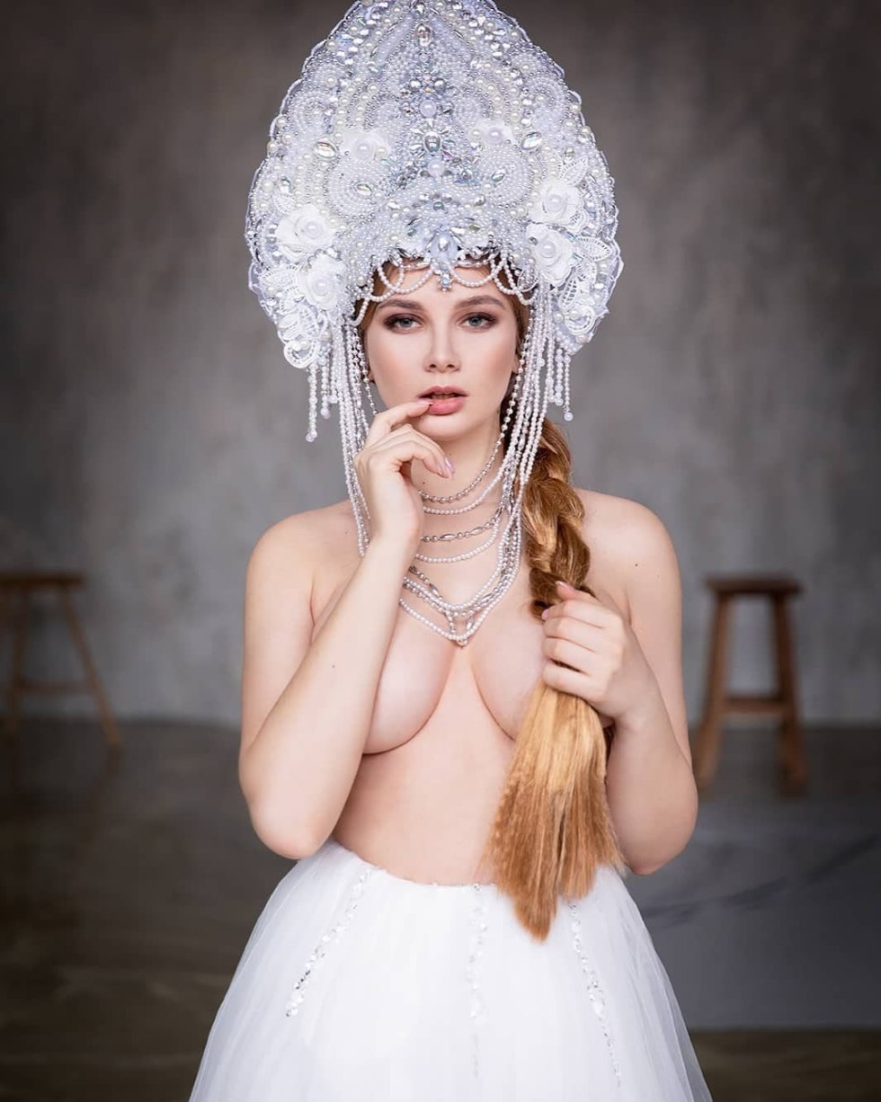 Natasha Tikhomirova Zhizhikina Galina