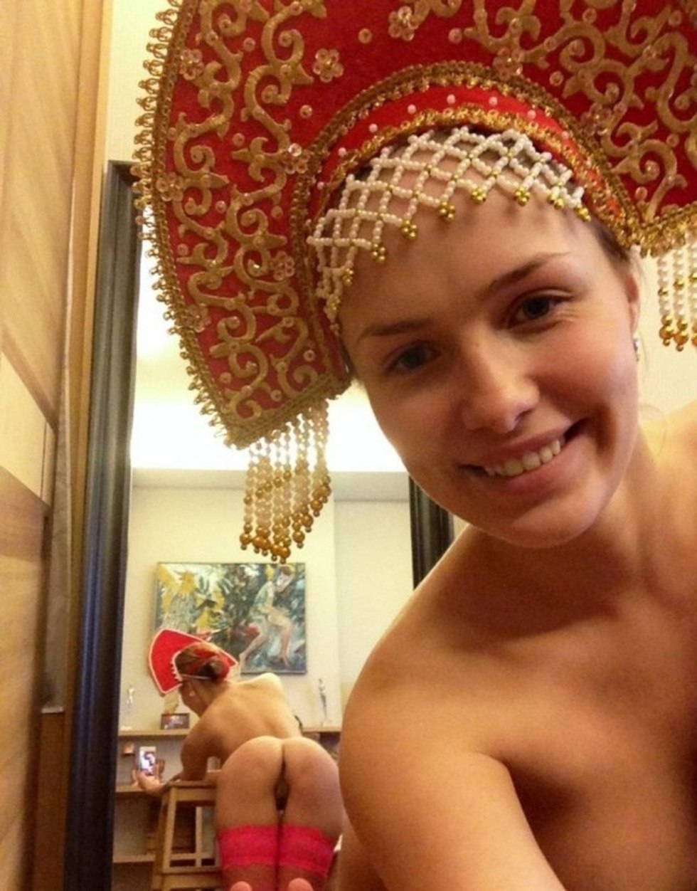 Margarita Leontiev Kokoshnik