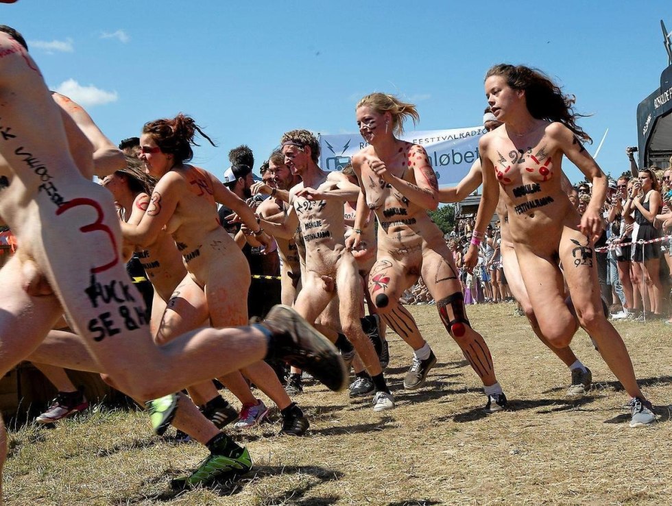 Students' race is naked