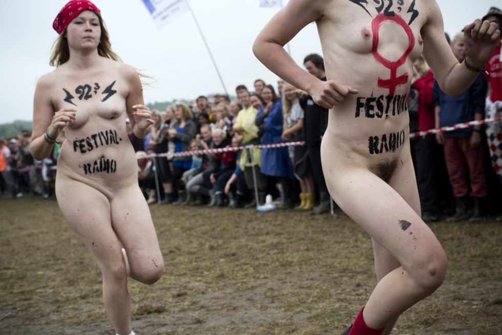 House of naked women in Spain