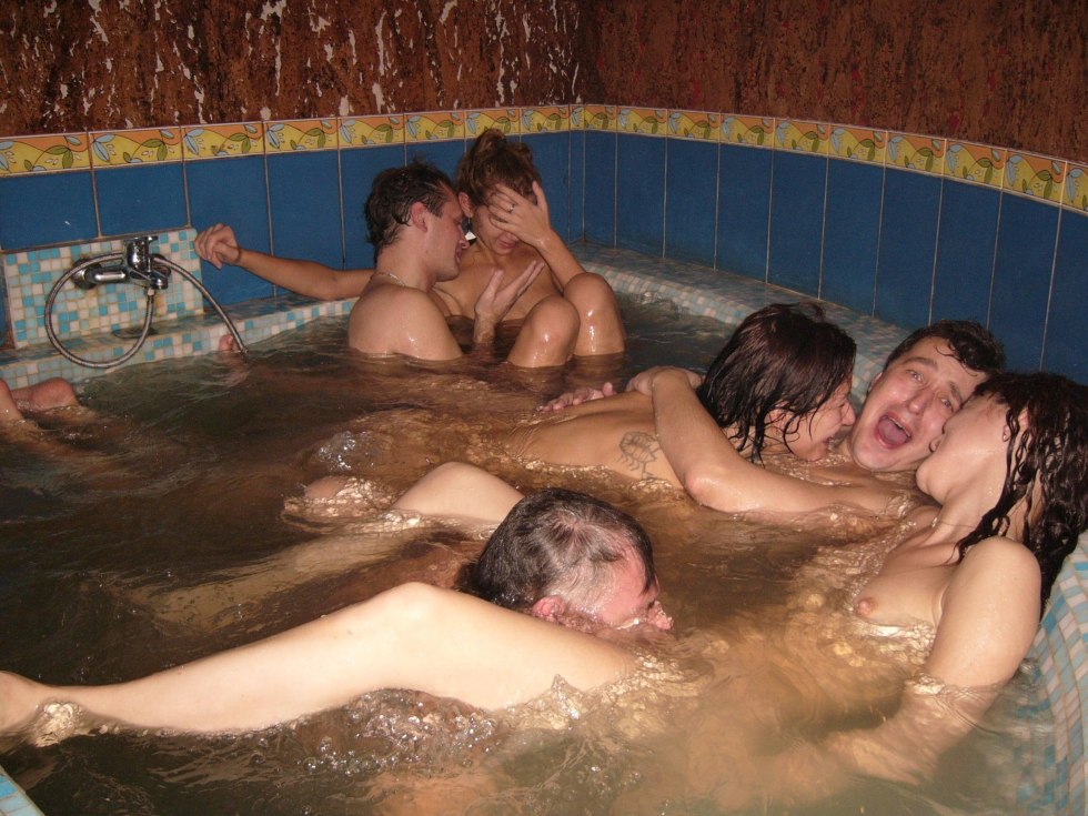 Swingers party in the bath