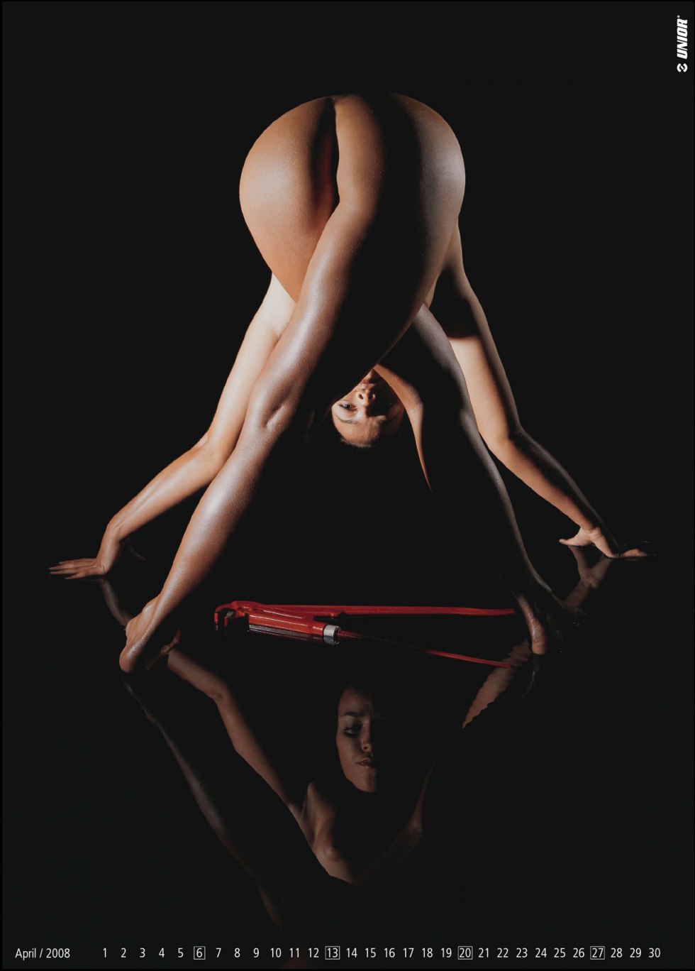 "Star" non -standard women nude