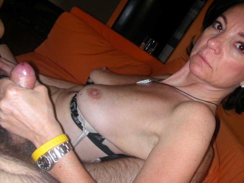 Haundy handjob is private