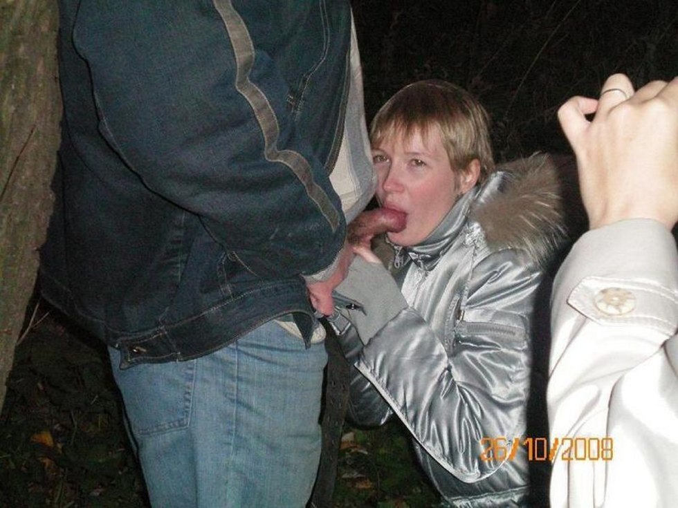 The girl sucked on the street gopnik