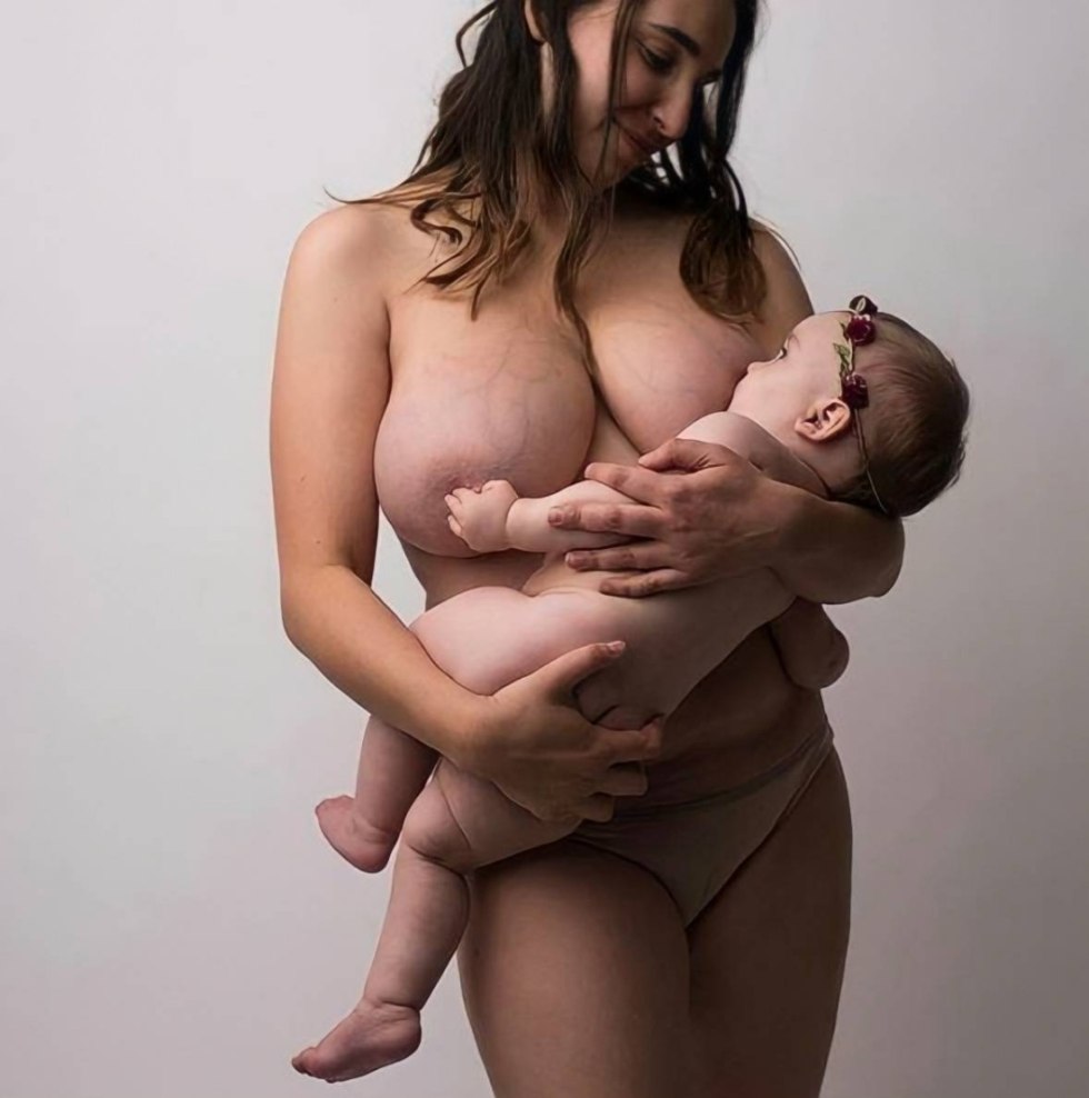 Nursing woman homemade nude