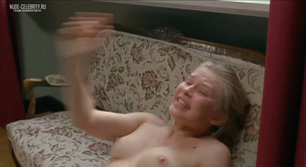 Peresild Julia Nudonka