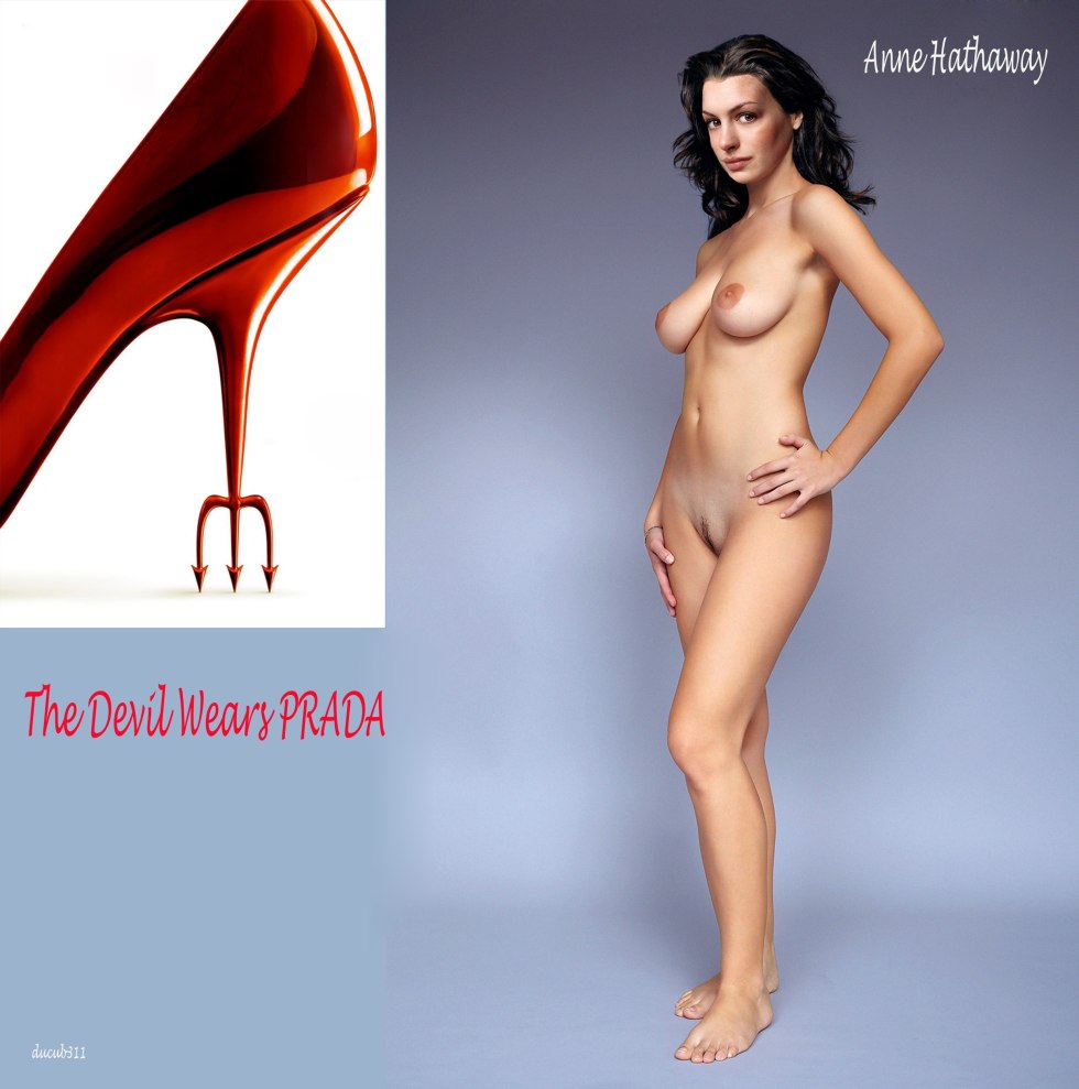 Anne Hathaway Naked Legs