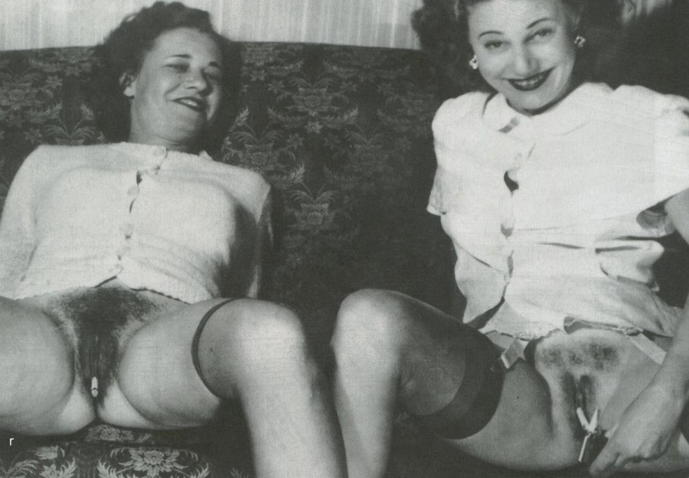 Old Germans without panties