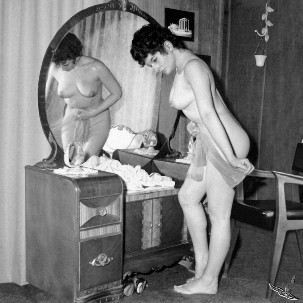 Sovetsky retro nude bathhouse