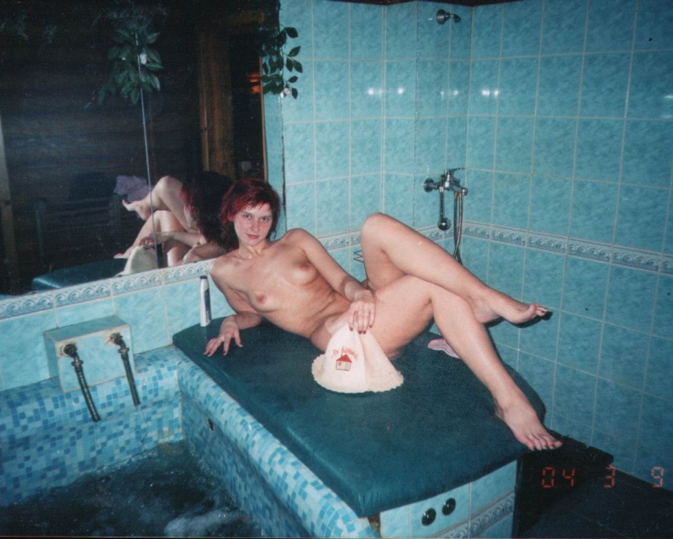Naked women in a sanatorium