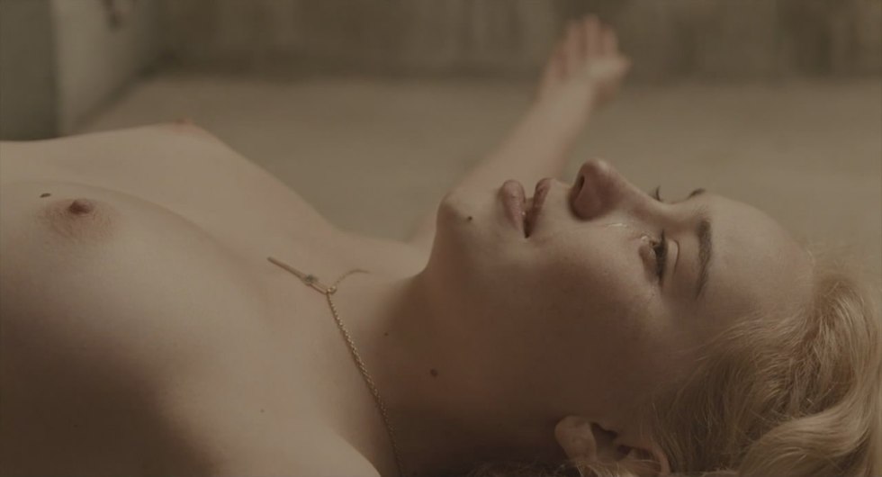 Deborah Francois Naked