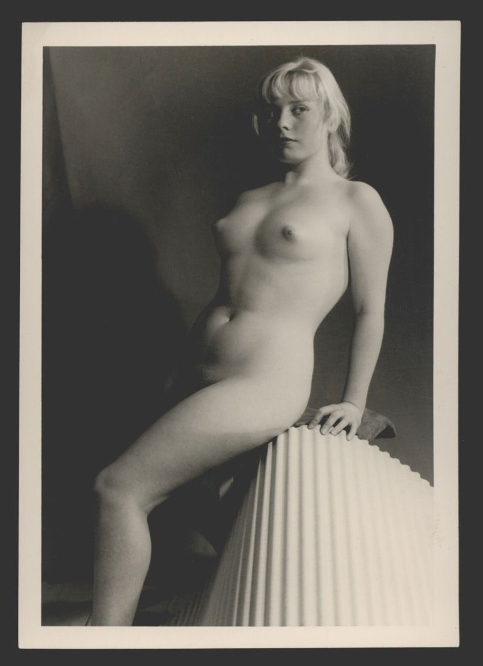 Posters with naked women GDR