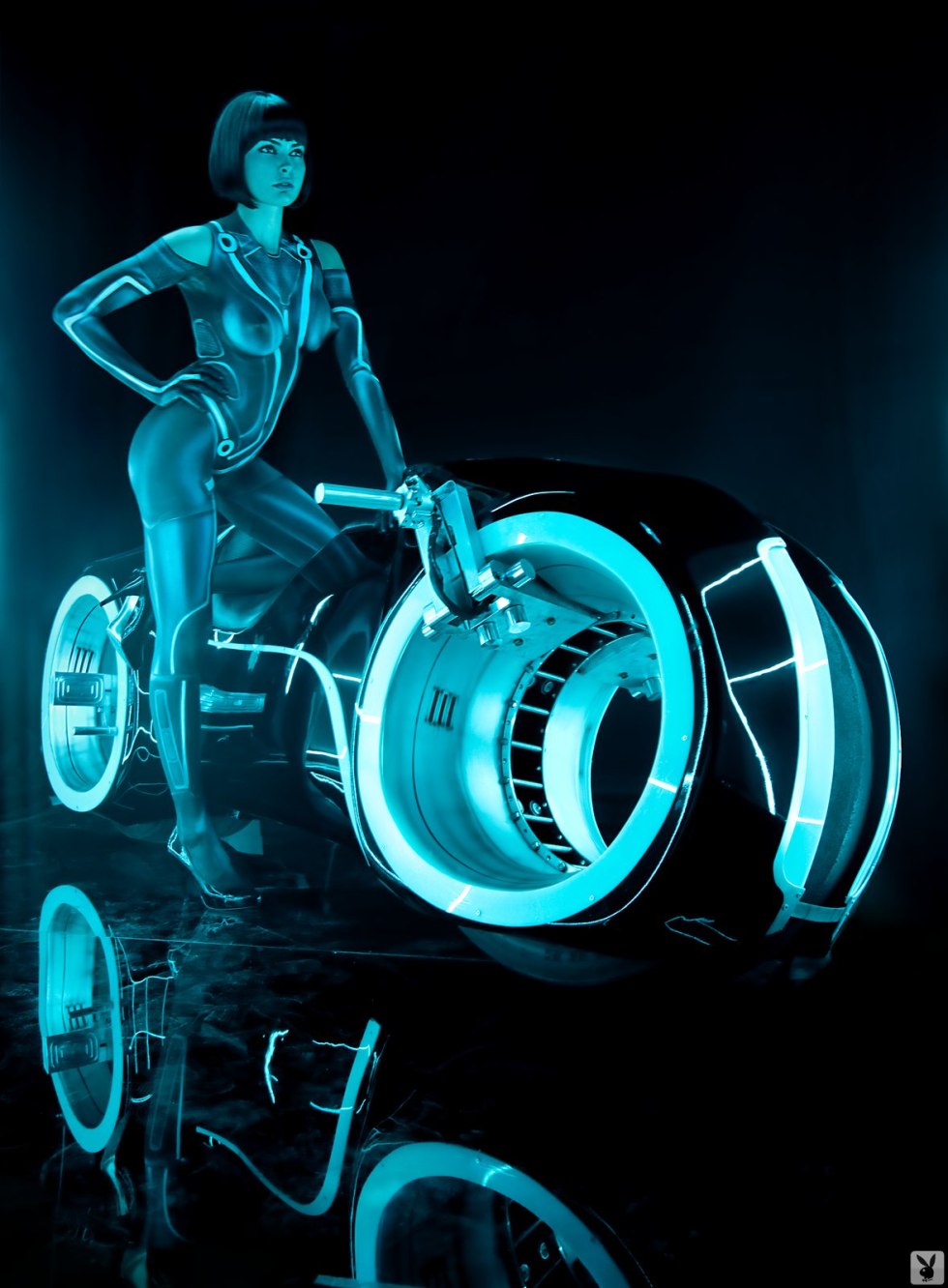 Throne Heritage Actors Siren 2