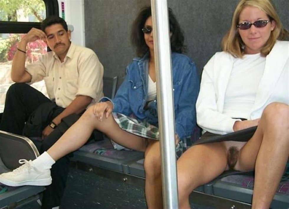 Girl without panties on the bus
