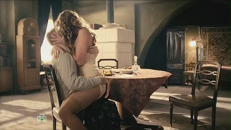 Julia Melnikova cop 2