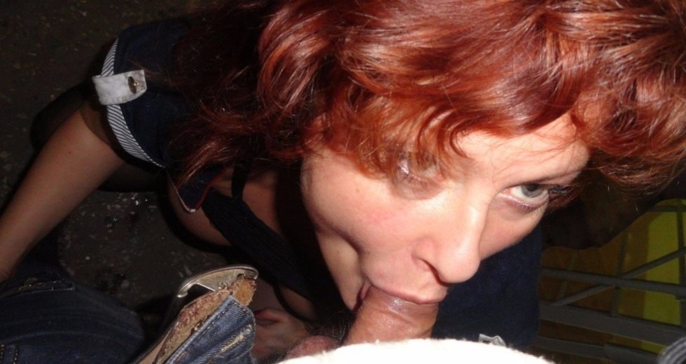 A drunken wife sucked in the entrance