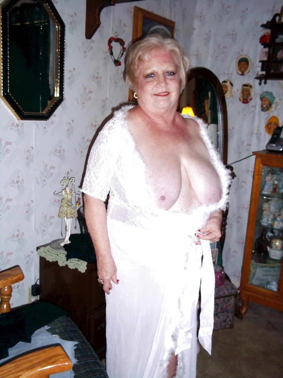Tits old women in a nightie