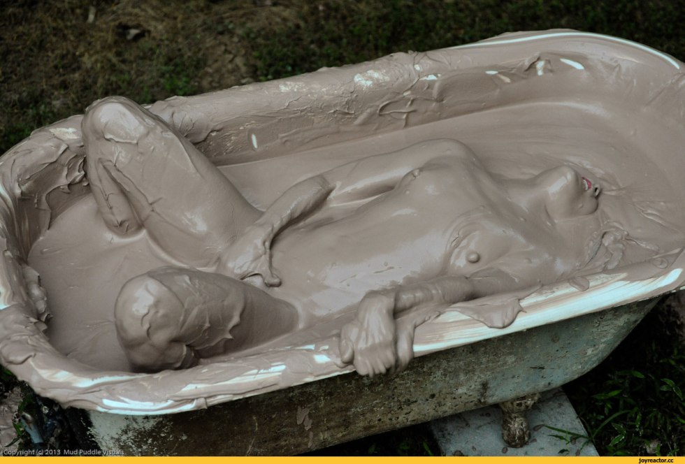 Naked women in frozen concrete