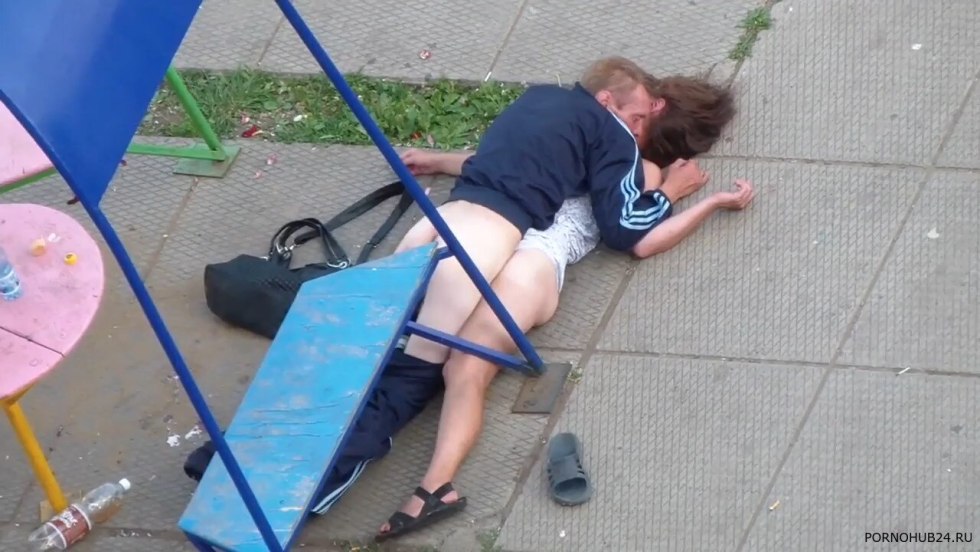 Drunks fuck on the street