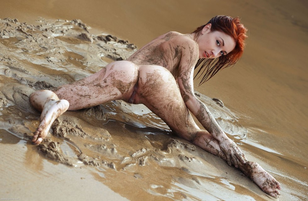 Photo shoots of girls nude in mud