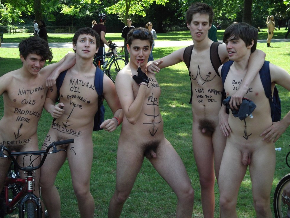 Naked men without bts panties