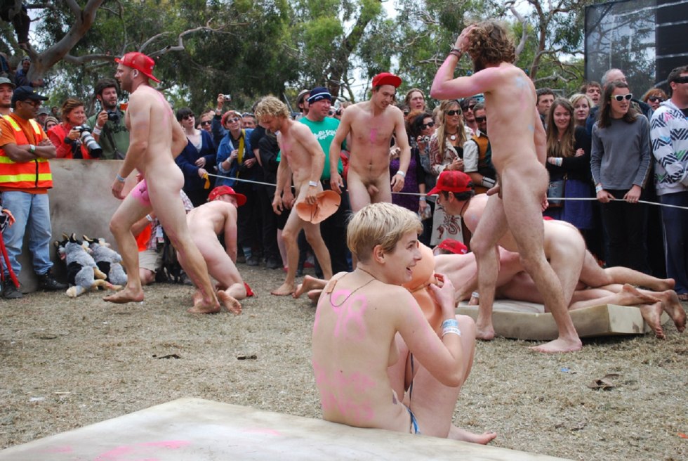 Students of young man-nudists
