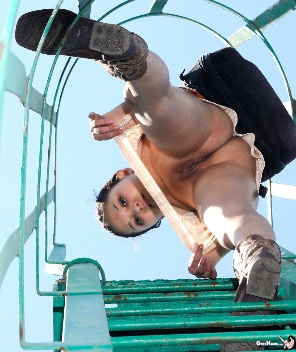 Girls without panties on the stairs