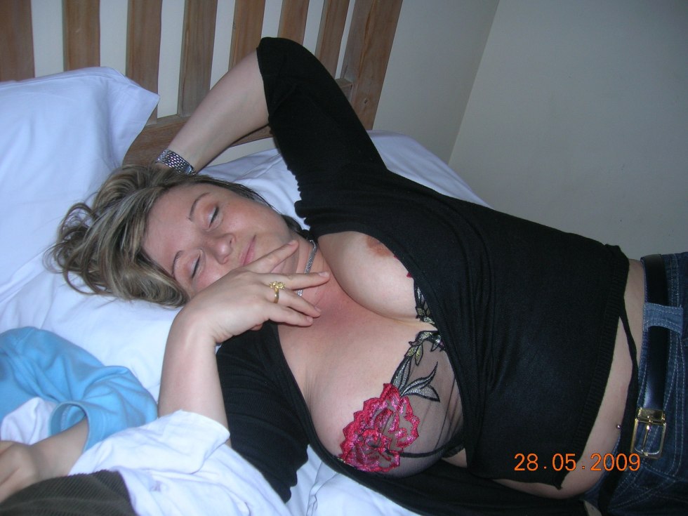 Tits fell out of a bra