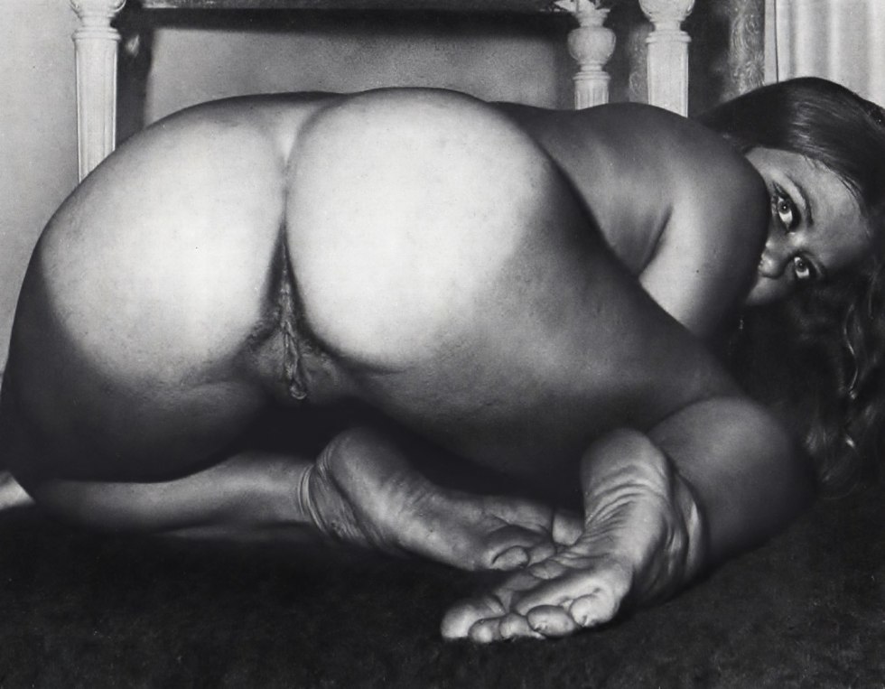 Retro naked big priests