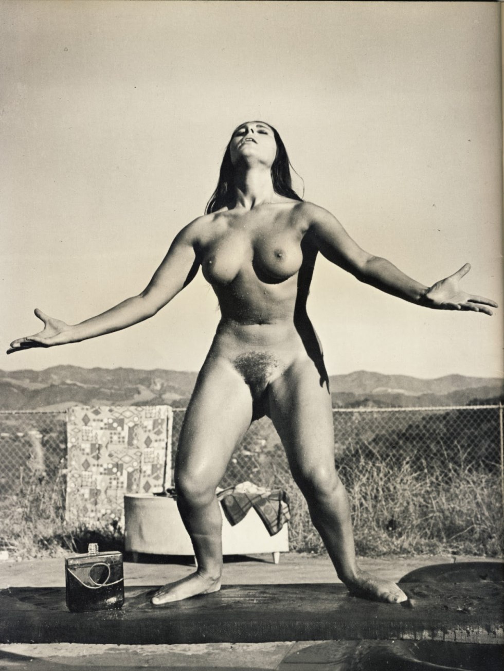 Women Naturist Retro