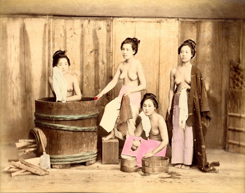 Erotic Japanese bath