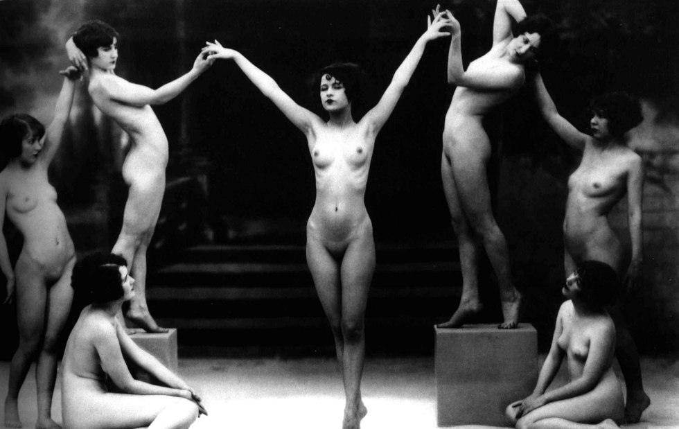 Naked women on the stage of retro
