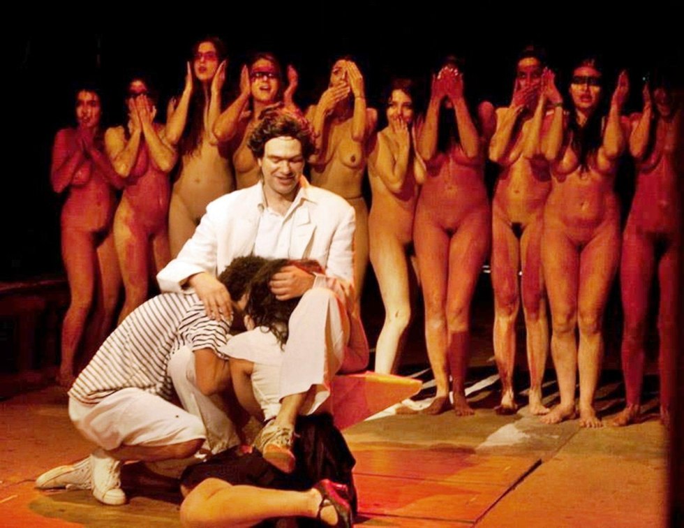 Brazilian Theater OFICINA UZYNA Uzona