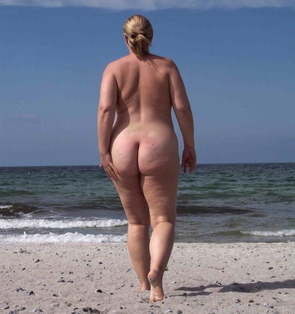 Naked elderly women on the beach