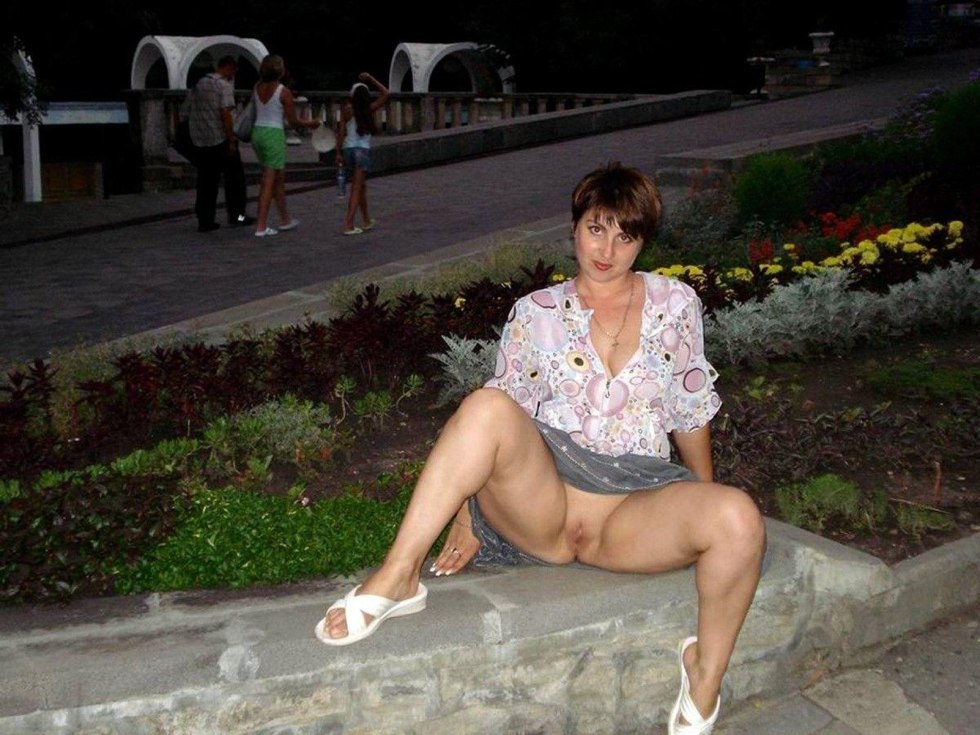 Russian women without panties