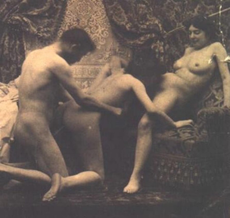 The first pornographic pictures