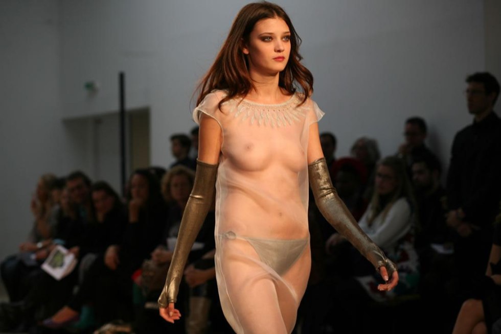 Naked fashion models at shows