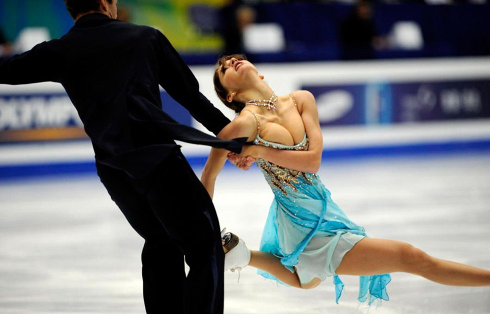 Nora Hoffman Figure skating breasts