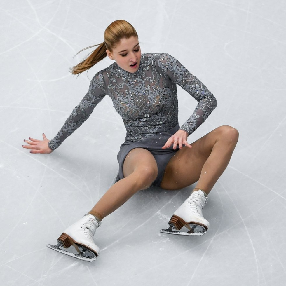 Maria Sotskova skater priest