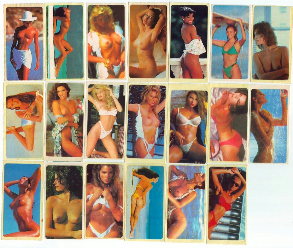 Stickers with naked women in chewing gum