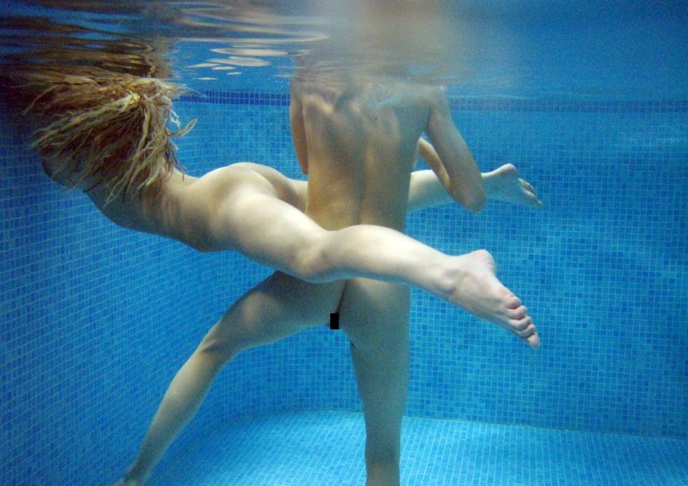 Synchronous swimming naked