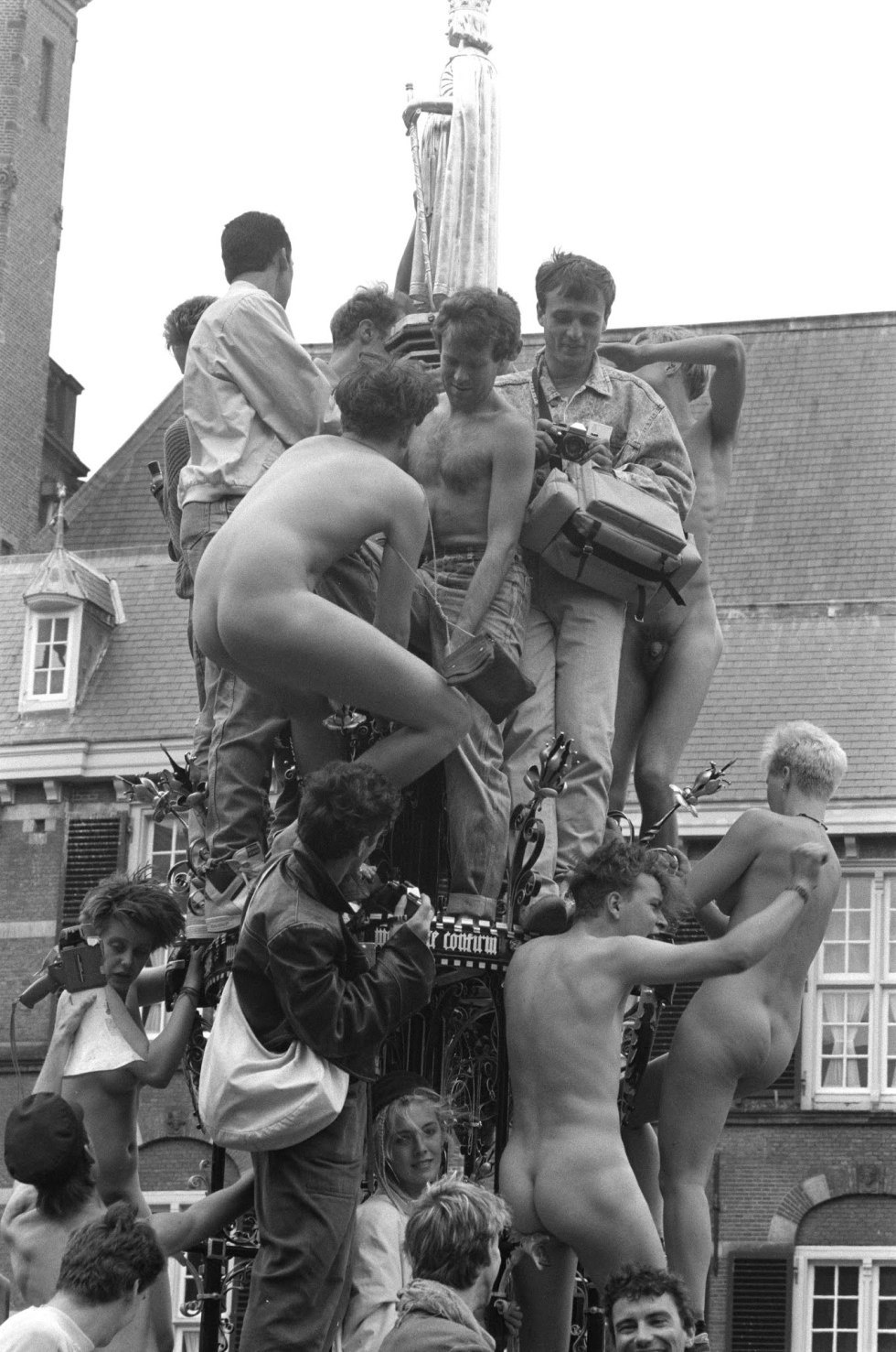 1988 Holland Students Naked
