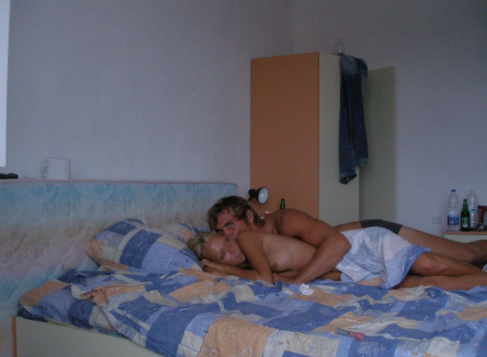 The wife is cheating at the resort