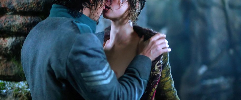 Erotic scenes with Cara Delevingne